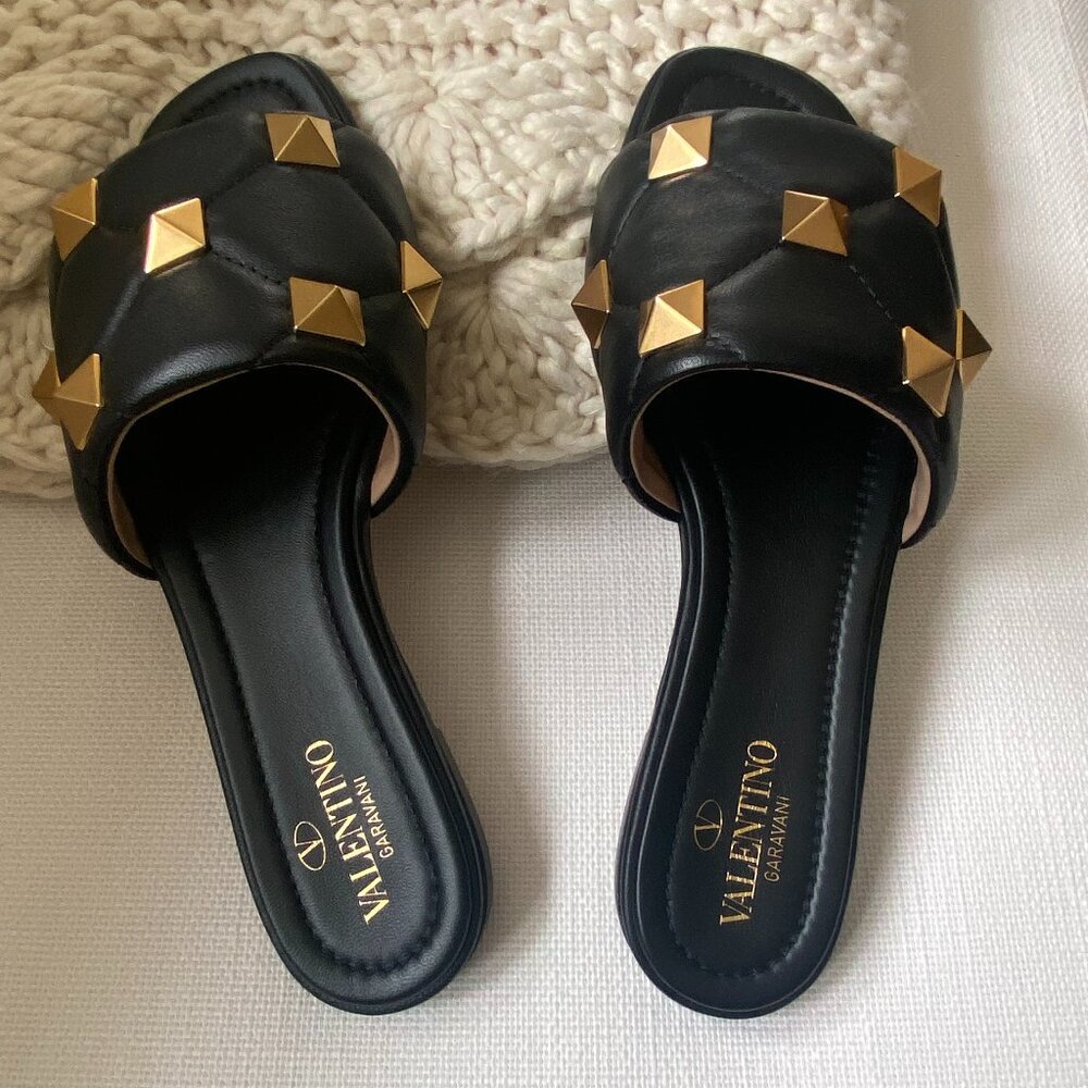 VALENTINO GARAVANI Roman Stud quilted leather slides